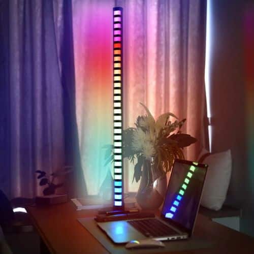 Lámpara de pie LED RGB –