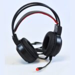 auriculares con microfono del set gamer