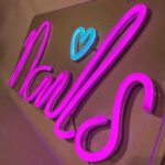 NEON ROSADO nails